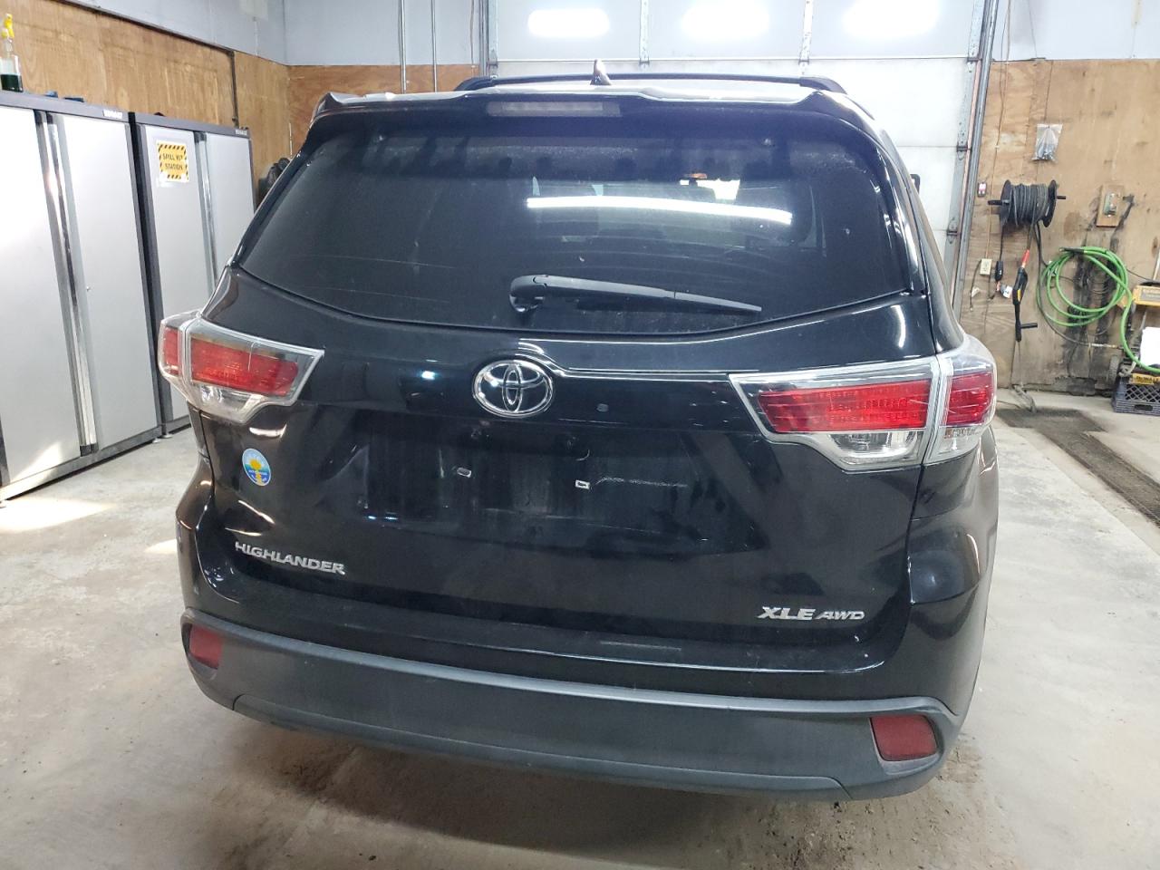 2014 Toyota Highlander Xle VIN: 5TDJKRFH7ES057378 Lot: 84386075