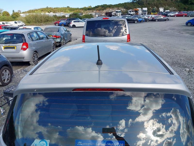 2015 HYUNDAI I10 SE 