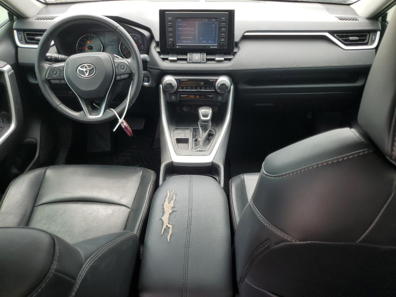 2020 Toyota Rav4 Xle Premium VIN: 2T3C1RFV6LW062455 Lot: 70894395