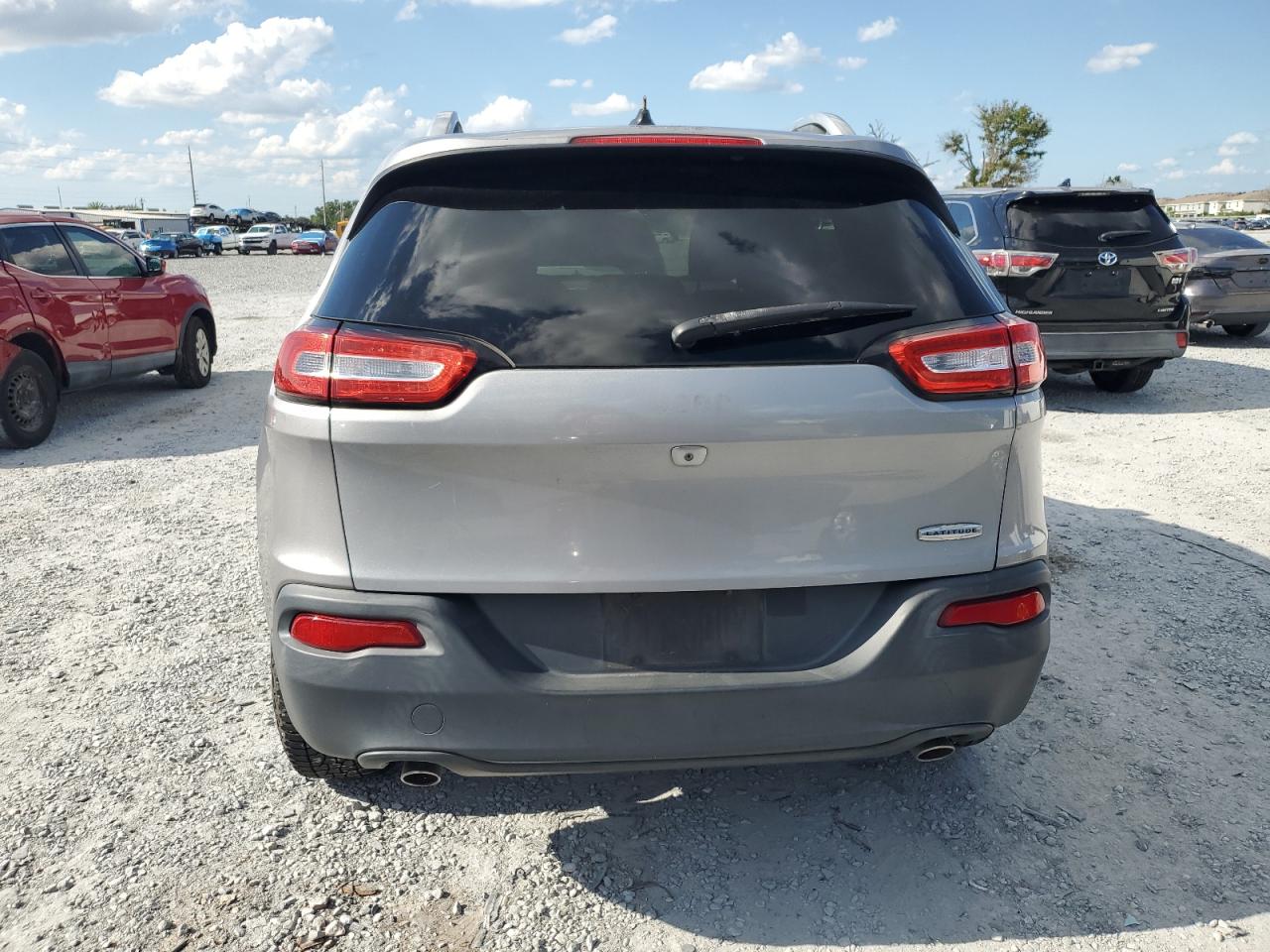 2014 Jeep Cherokee Latitude VIN: 1C4PJMCS3EW291386 Lot: 80882995