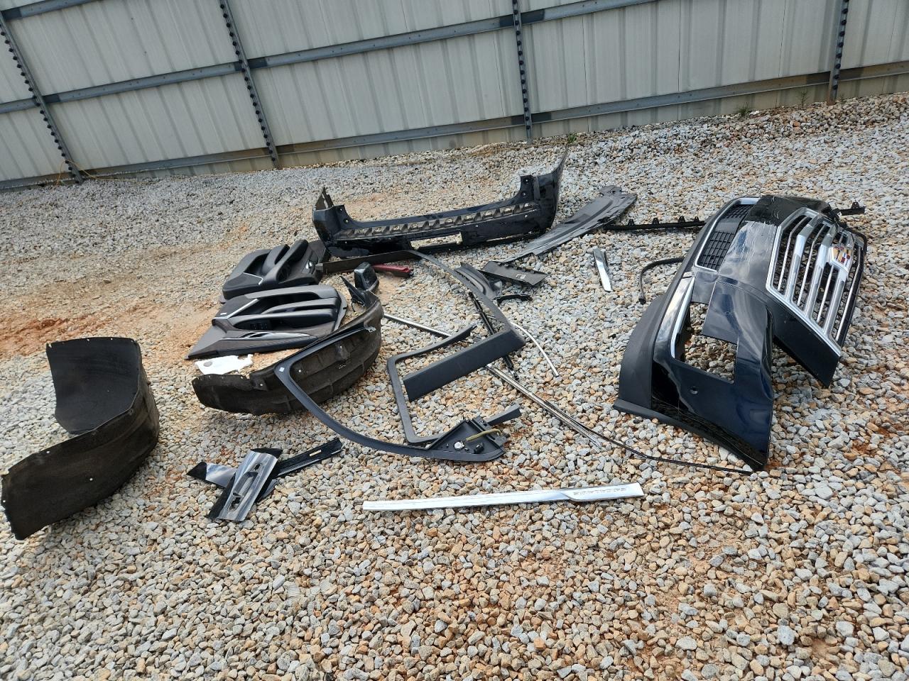 2017 Cadillac Escalade Esv Platinum VIN: 1GYS3KKJ4HR180442 Lot: 84204325