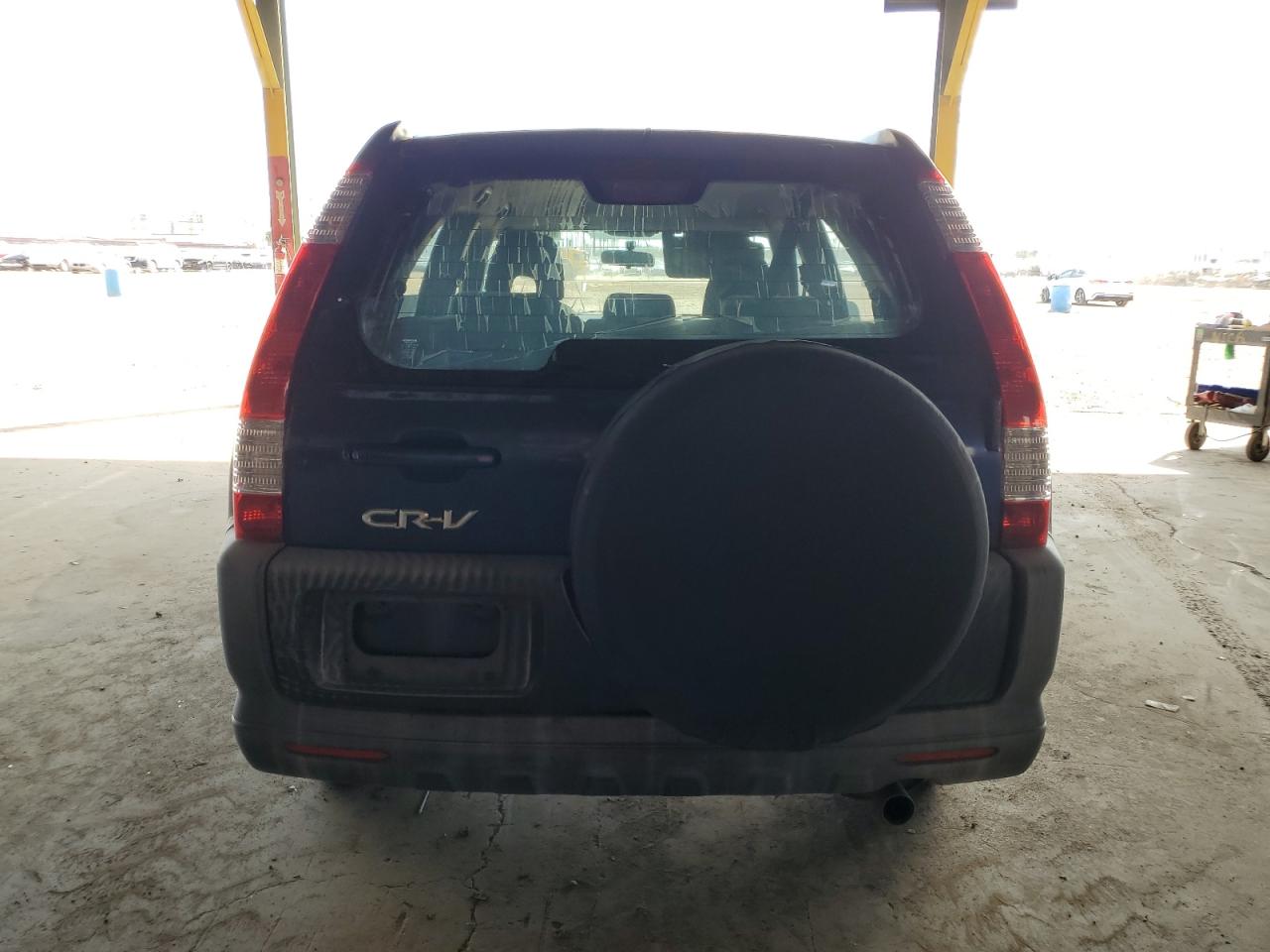 2005 Honda Cr-V Lx VIN: JHLRD68515C001889 Lot: 81699085