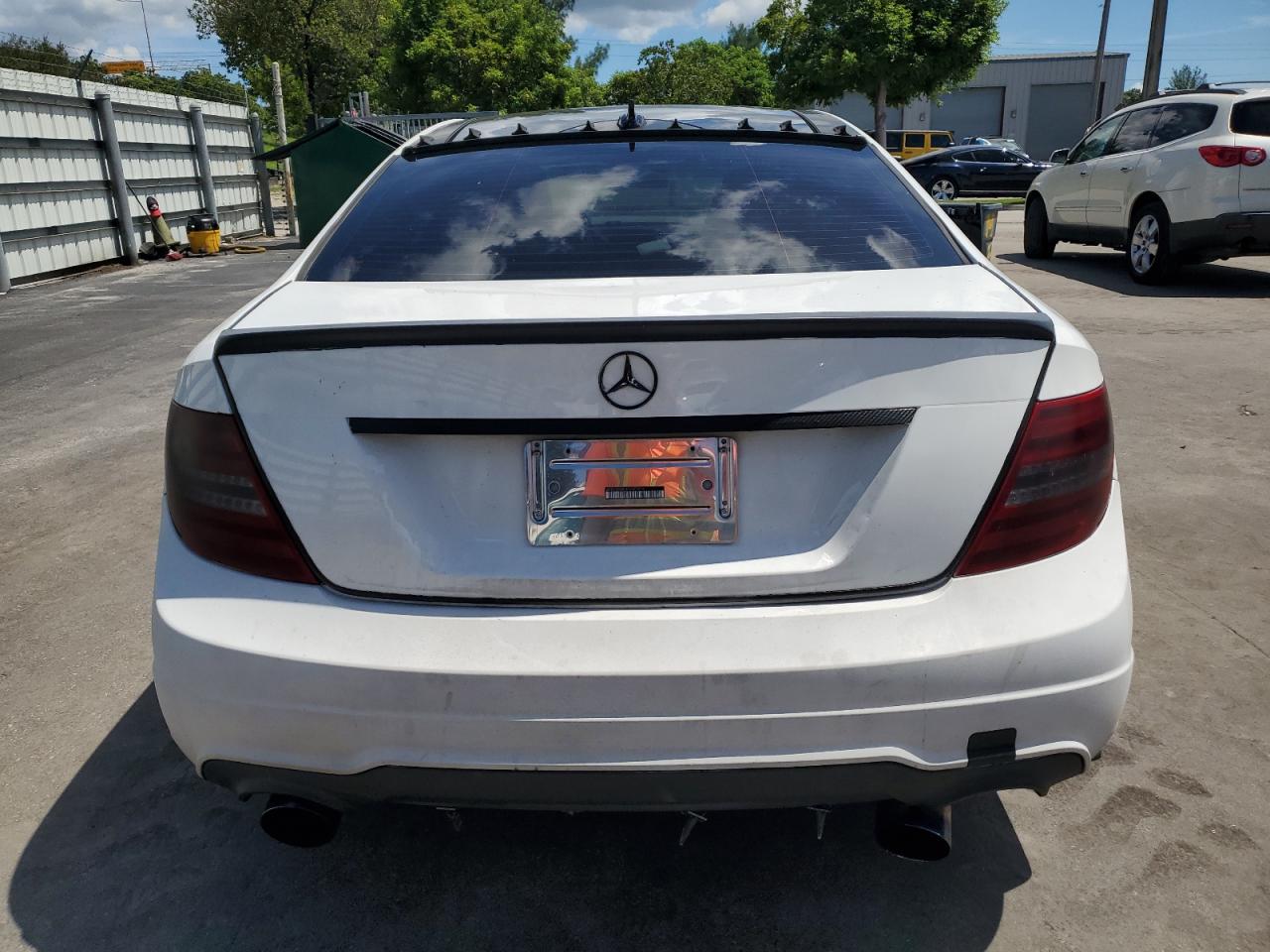 2015 Mercedes-Benz C 350 VIN: WDDGJ5HB7FG387814 Lot: 81344585