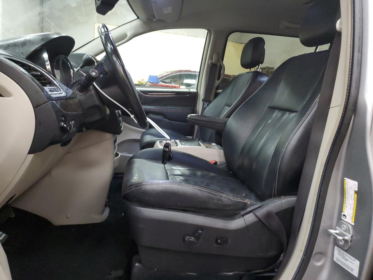 2016 Chrysler Town & Country Touring VIN: 2C4RC1BG9GR157654 Lot: 83848825