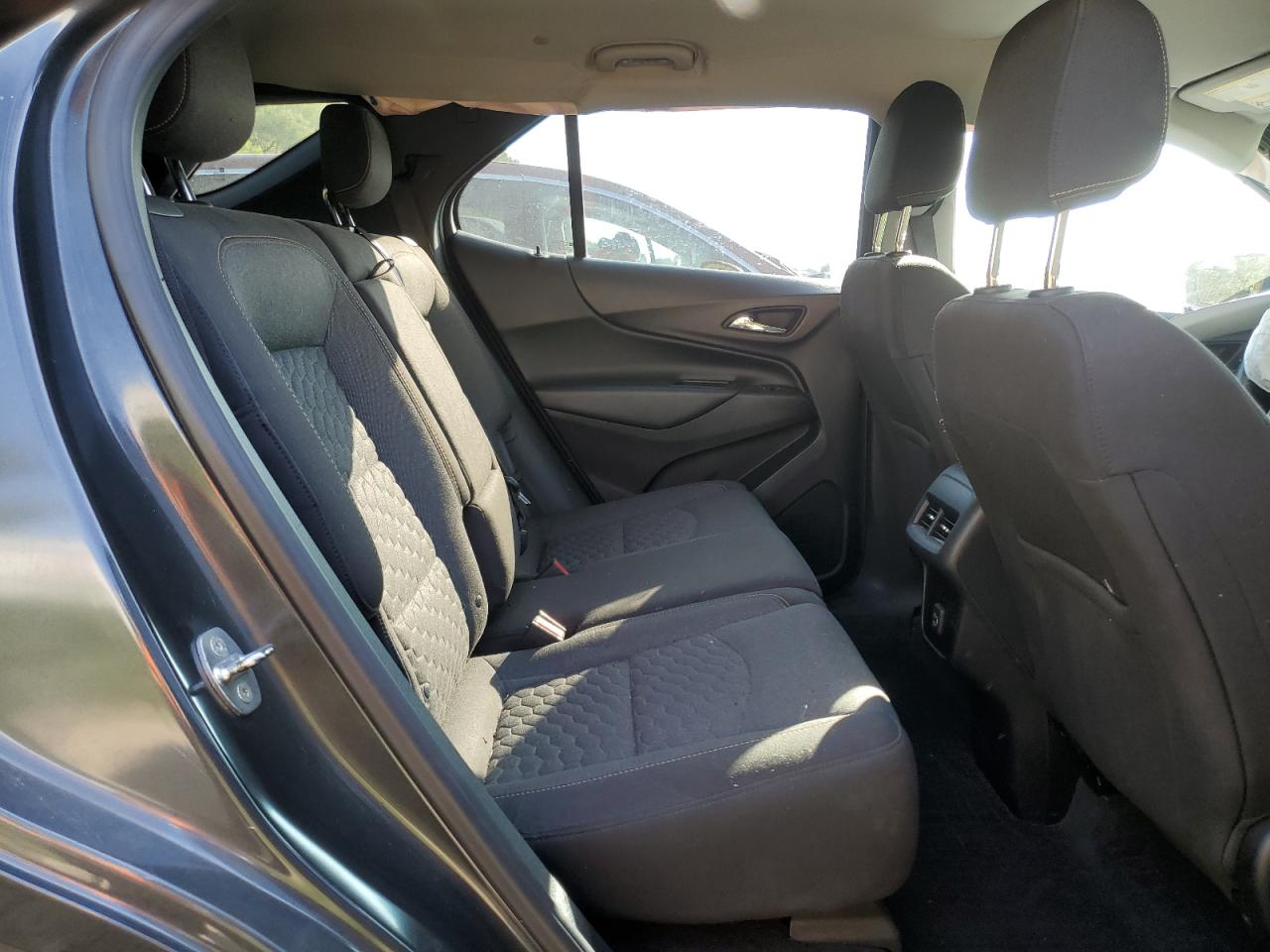 2020 Chevrolet Equinox Lt VIN: 2GNAXJEV2L6242656 Lot: 80832315