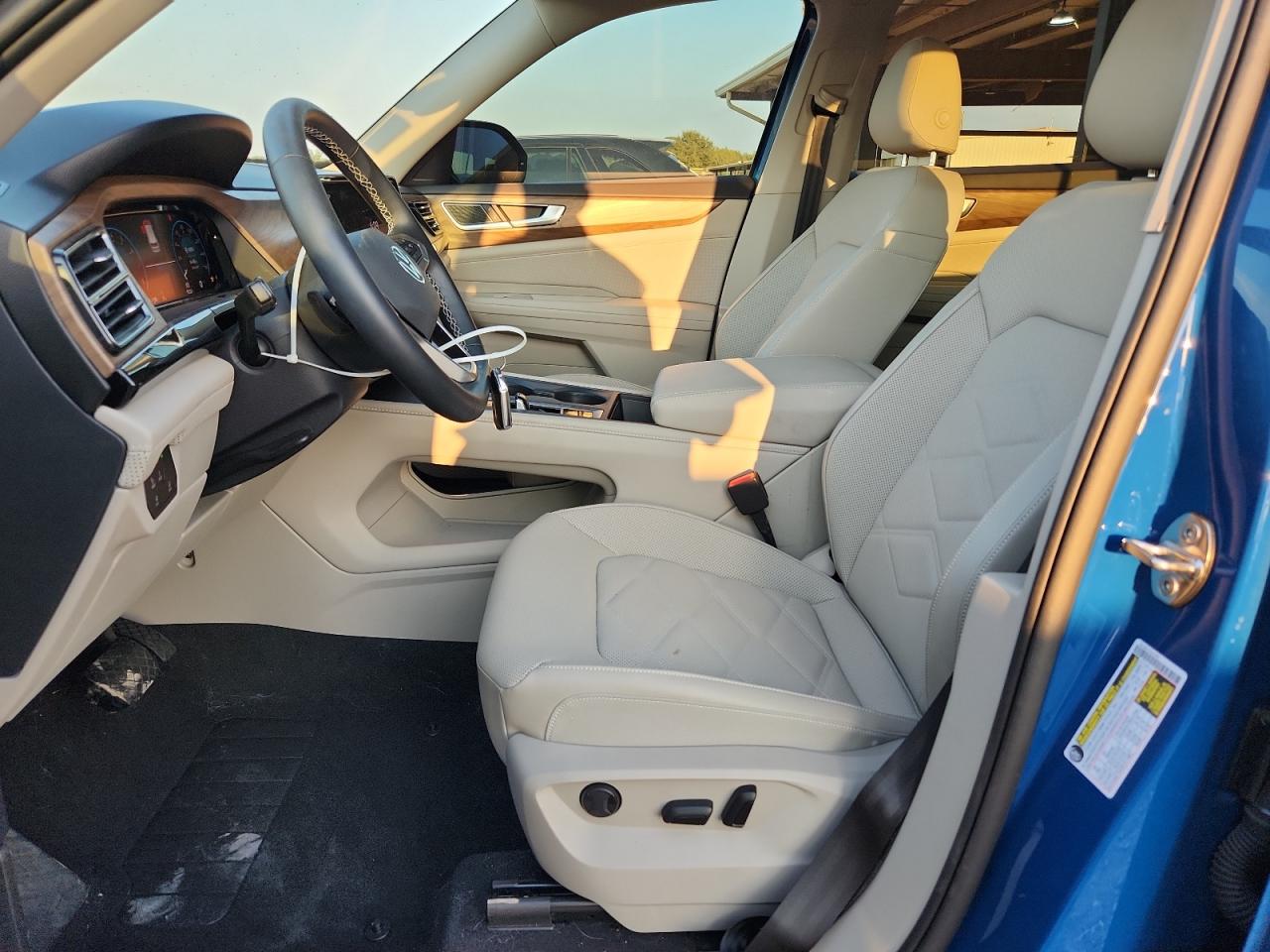 2025 Volkswagen Atlas Se VIN: 1V2DR2CAXSC516972 Lot: 80857525