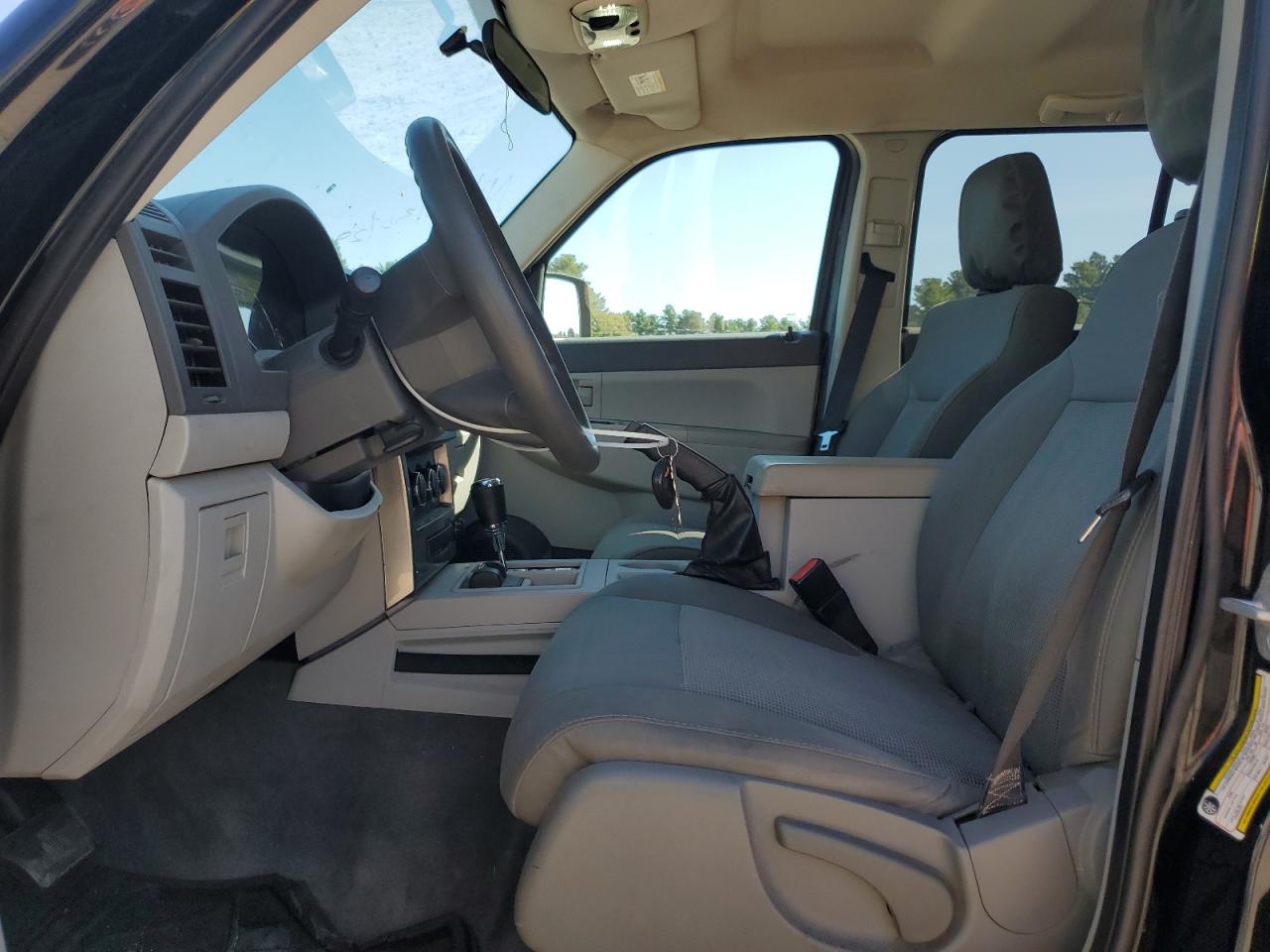 2008 Jeep Liberty Sport VIN: 1J8GN28K78W169984 Lot: 71352855