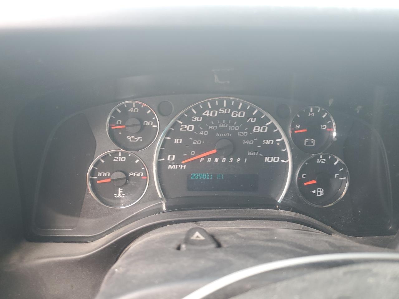 2010 Chev Express G15 VIN: 1GCUGADX2A1179874 Lot: 81594455