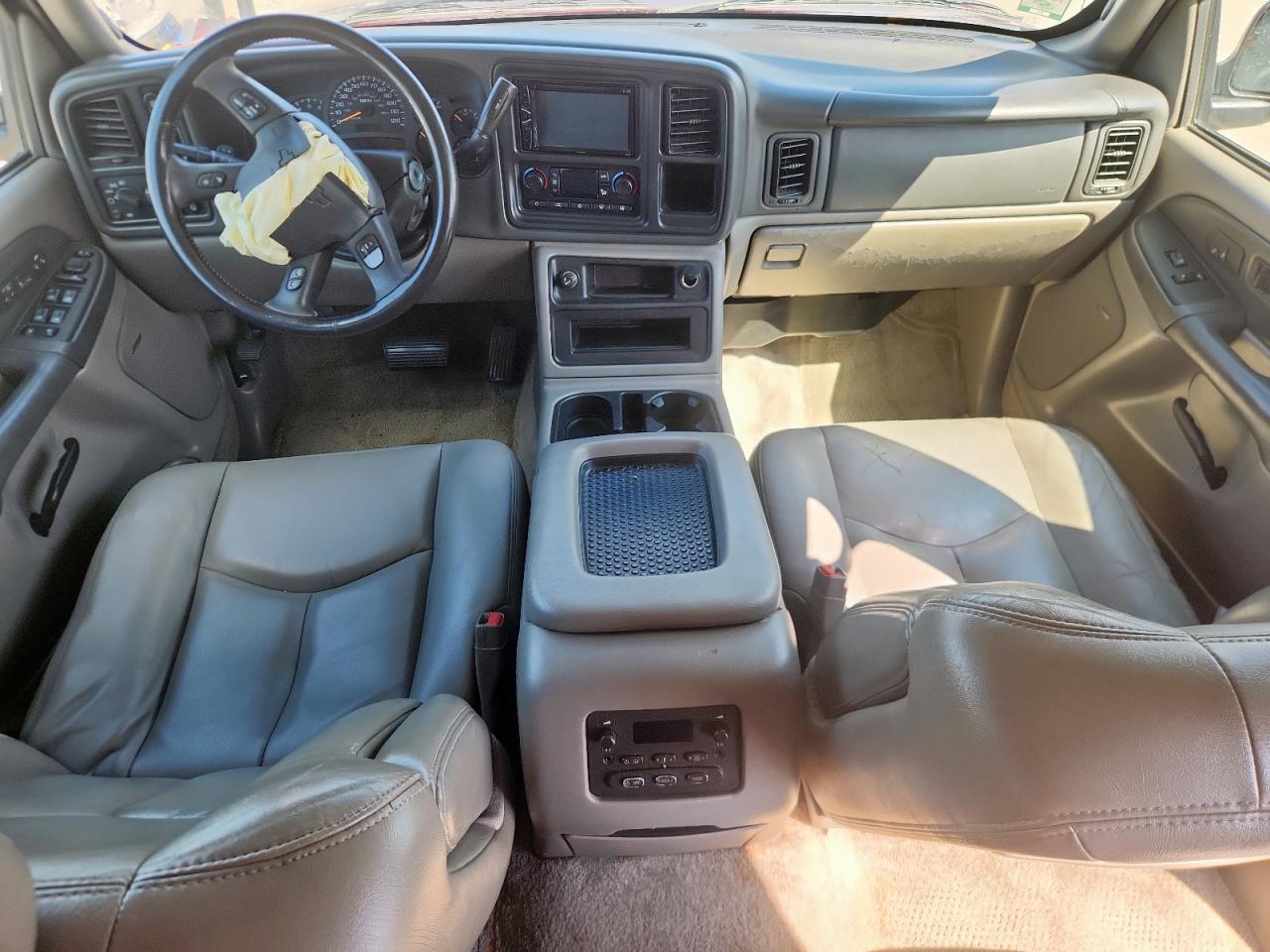 2003 Chevrolet Tahoe K1500 VIN: 1GNEK13Z13R267039 Lot: 83875315