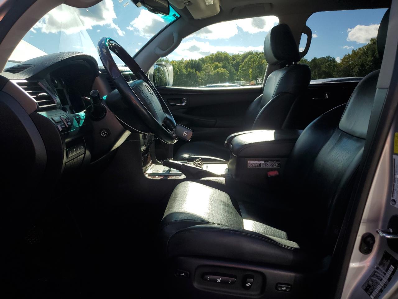 2011 Lexus Lx 570 VIN: JTJHY7AX2B4080801 Lot: 84430685