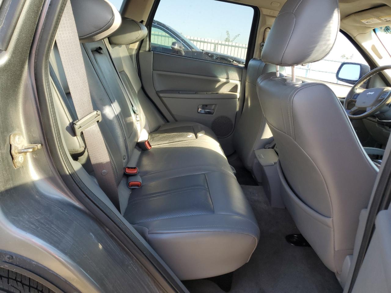 2007 Jeep Grand Cherokee Limited VIN: 1J8HR582X7C589930 Lot: 81838245