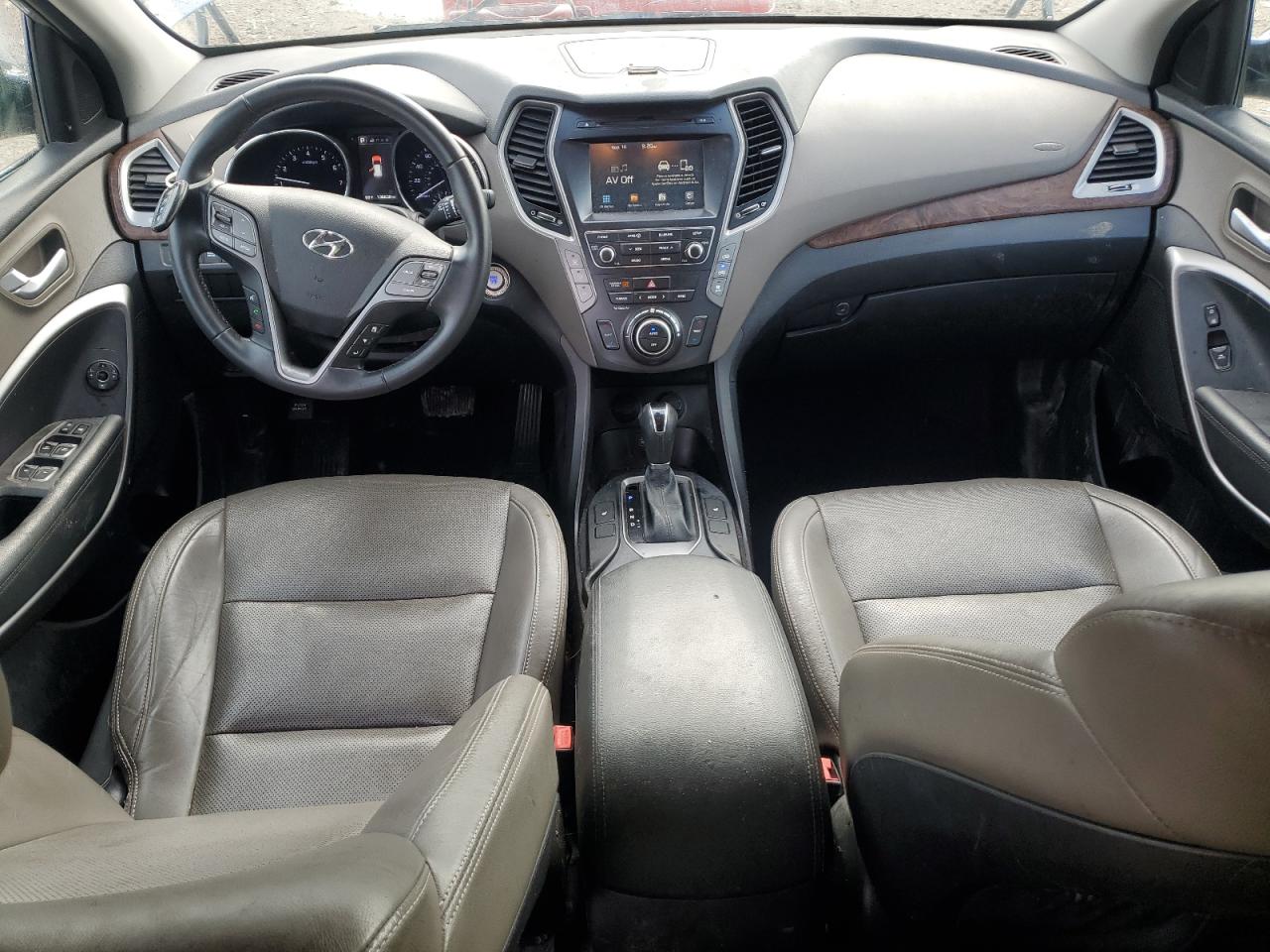 2017 Hyundai Santa Fe Se VIN: KM8SNDHF2HU234313 Lot: 81275945