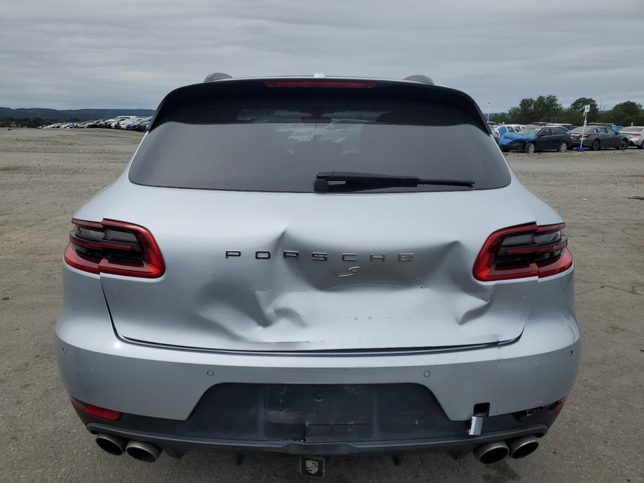 2015 Porsche Macan S VIN: WP1AB2A54FLB59582 Lot: 81285135