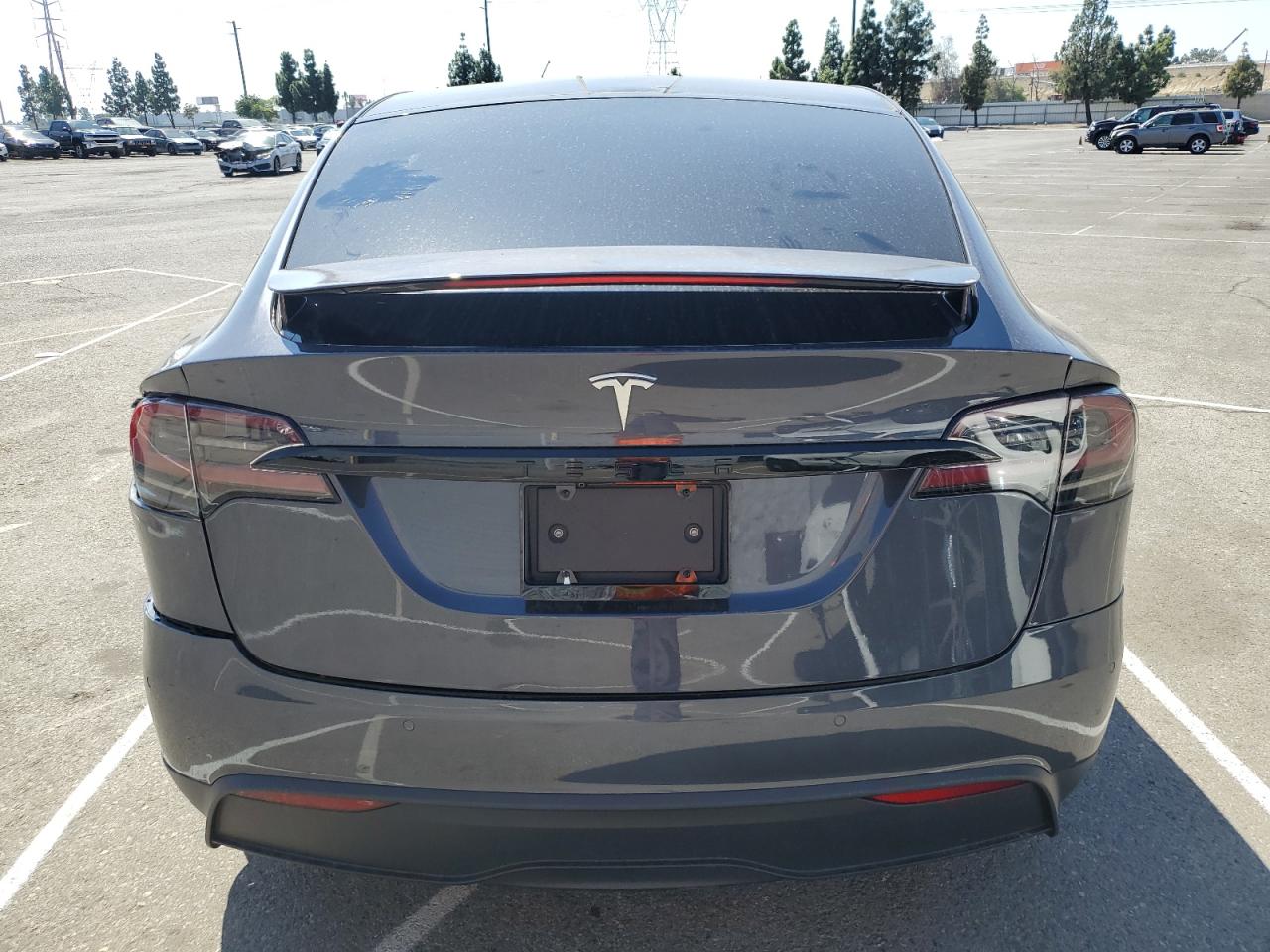 2022 Tesla Model X VIN: 7SAXCDE53NF337002 Lot: 70912525