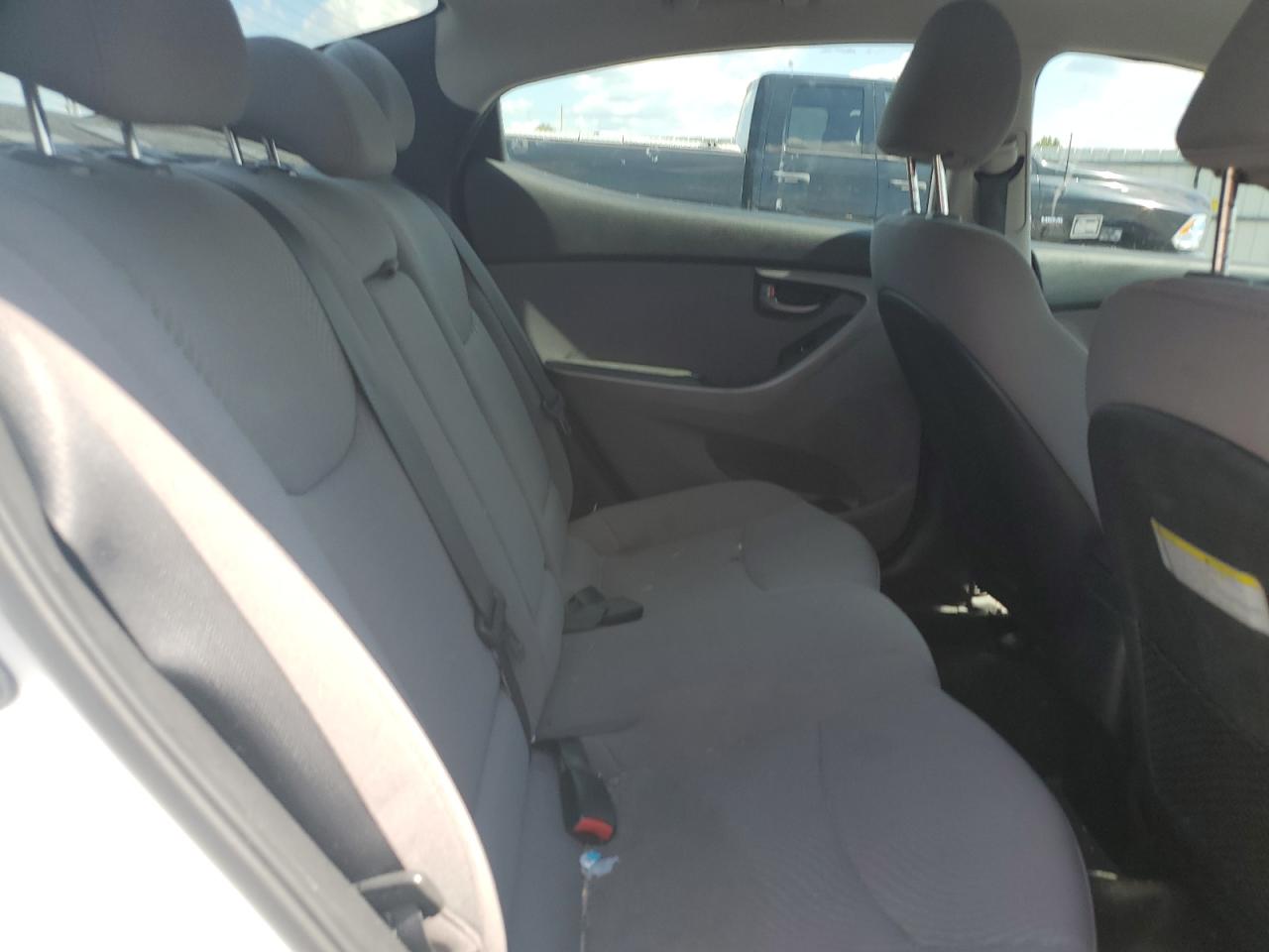 2016 Hyundai Elantra Se VIN: 5NPDH4AE8GH668377 Lot: 81238525