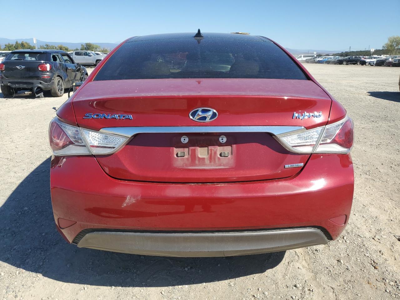 2015 Hyundai Sonata Hybrid VIN: KMHEC4A48FA132685 Lot: 81793405
