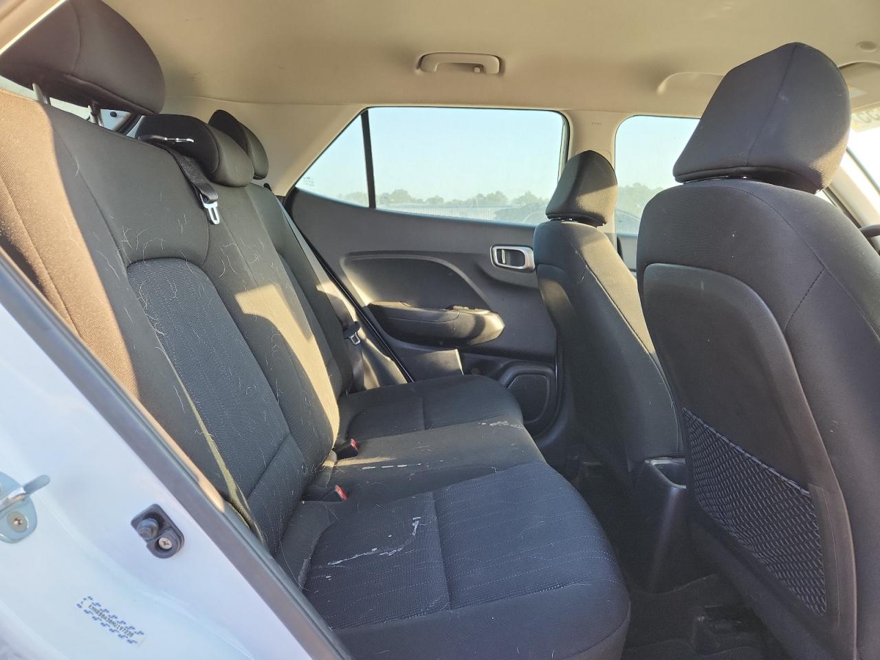 2022 Hyundai Venue Se VIN: KMHRB8A30NU197238 Lot: 80128155