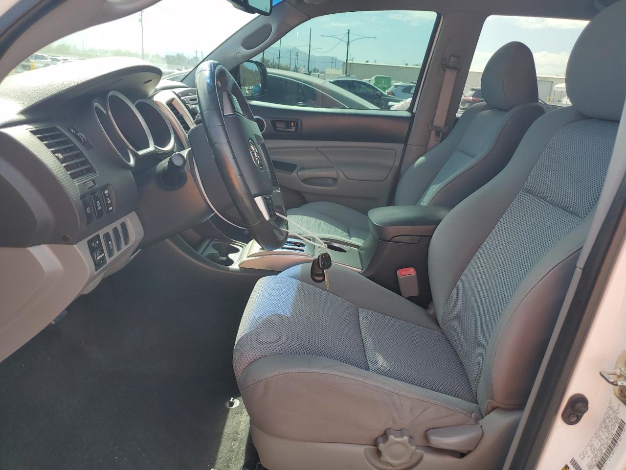 2013 Toyota Tacoma Double Cab Prerunner VIN: 3TMJU4GNXDM148435 Lot: 83995315