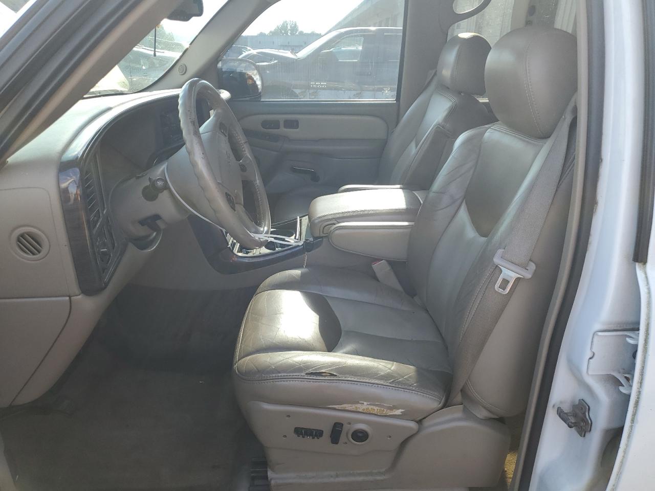 2006 GMC Sierra K1500 Denali VIN: 2GTEK63N761171979 Lot: 81928355