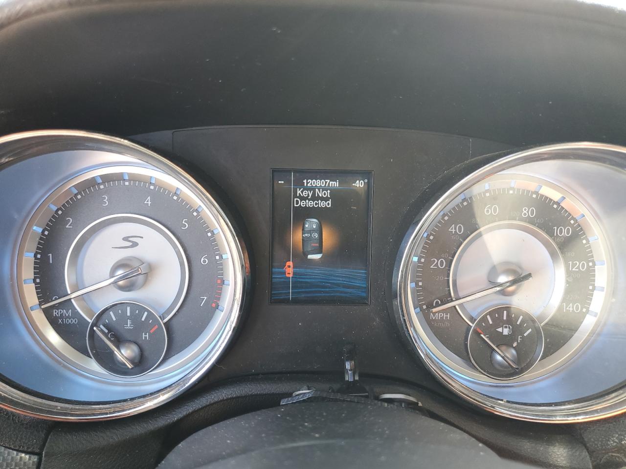 2014 Chrysler 300 S VIN: 2C3CCABG5EH160211 Lot: 71958025