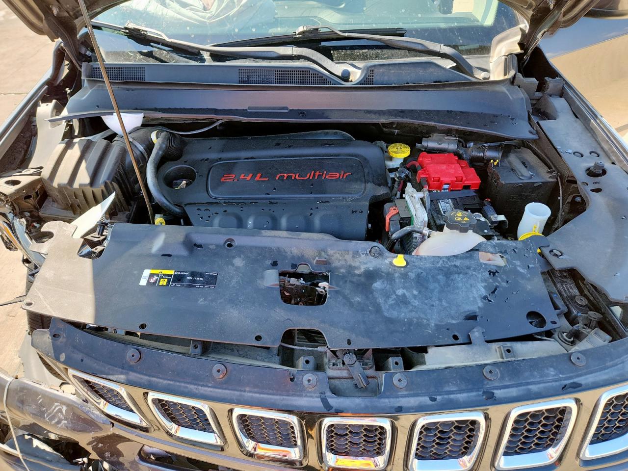 2019 Jeep Compass Latitude VIN: 3C4NJCBB2KT855887 Lot: 83860495