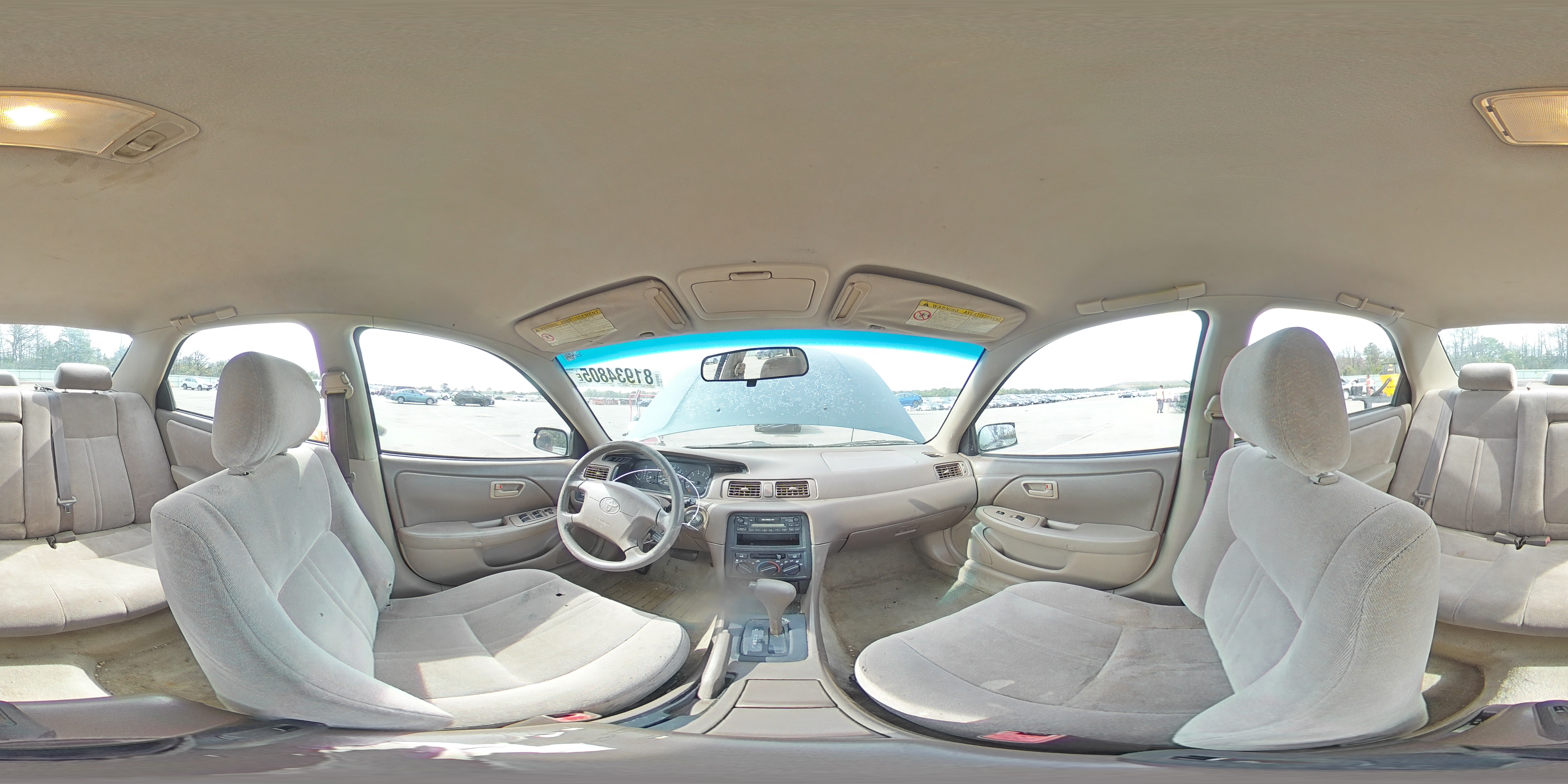 1998 Toyota Camry VIN: JT2BG22KXW0245940 Lot: 81934805