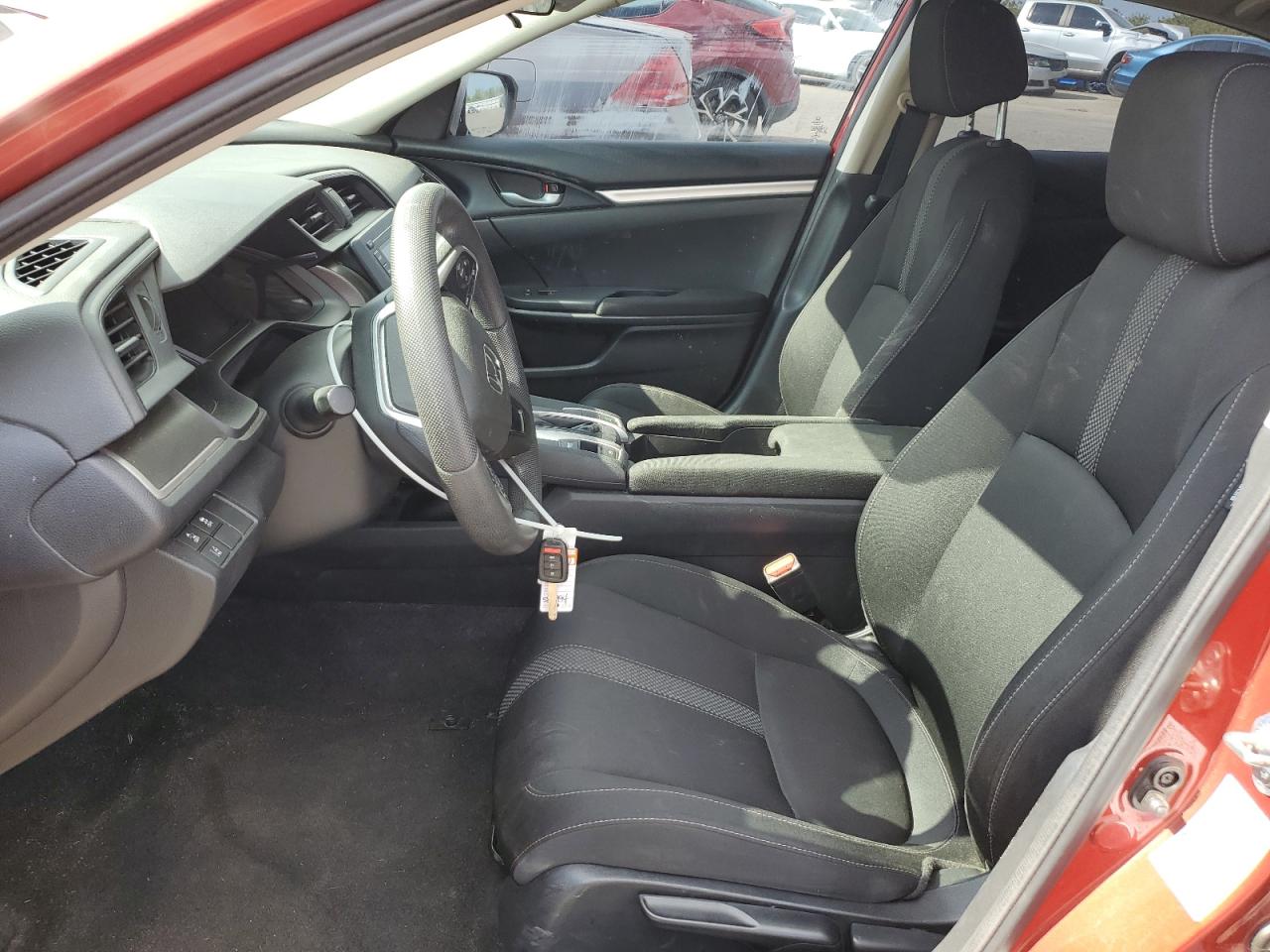 2020 Honda Civic Lx VIN: 2HGFC2F63LH586994 Lot: 81808135