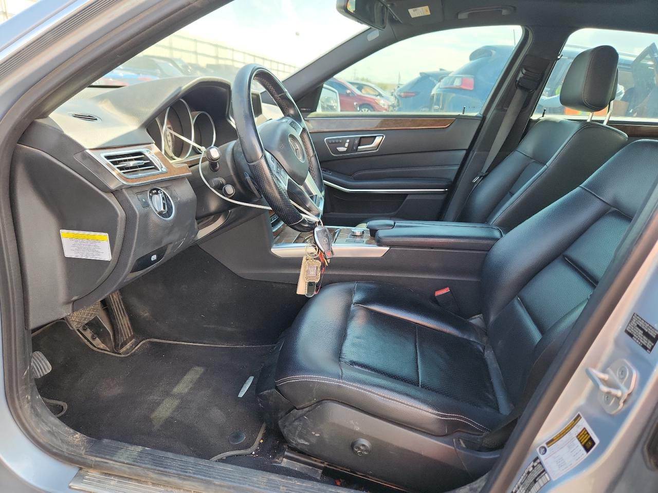 2014 Mercedes-Benz E 350 VIN: WDDHF5KB4EA810302 Lot: 71446655