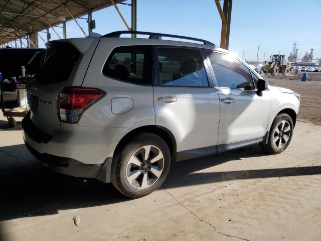  SUBARU FORESTER 2018 Белы