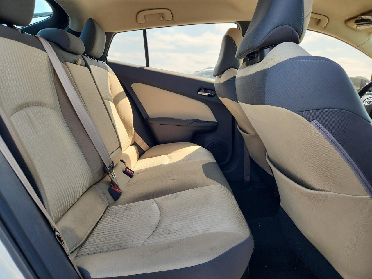 2018 Toyota Prius VIN: JTDKBRFU7J3066997 Lot: 71648225