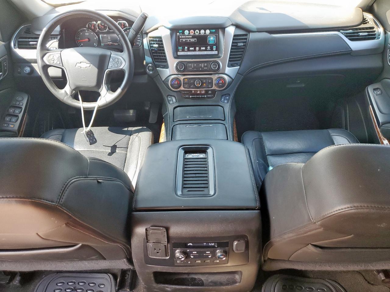 2017 Chevrolet Tahoe C1500 Premier VIN: 1GNSCCKC3HR117496 Lot: 80907695