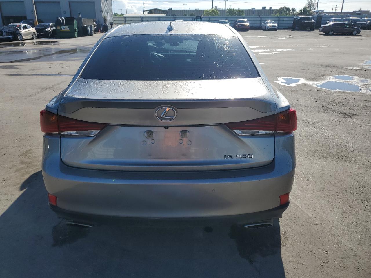 2018 Lexus Is 300 VIN: JTHBA1D24J5082275 Lot: 81484105