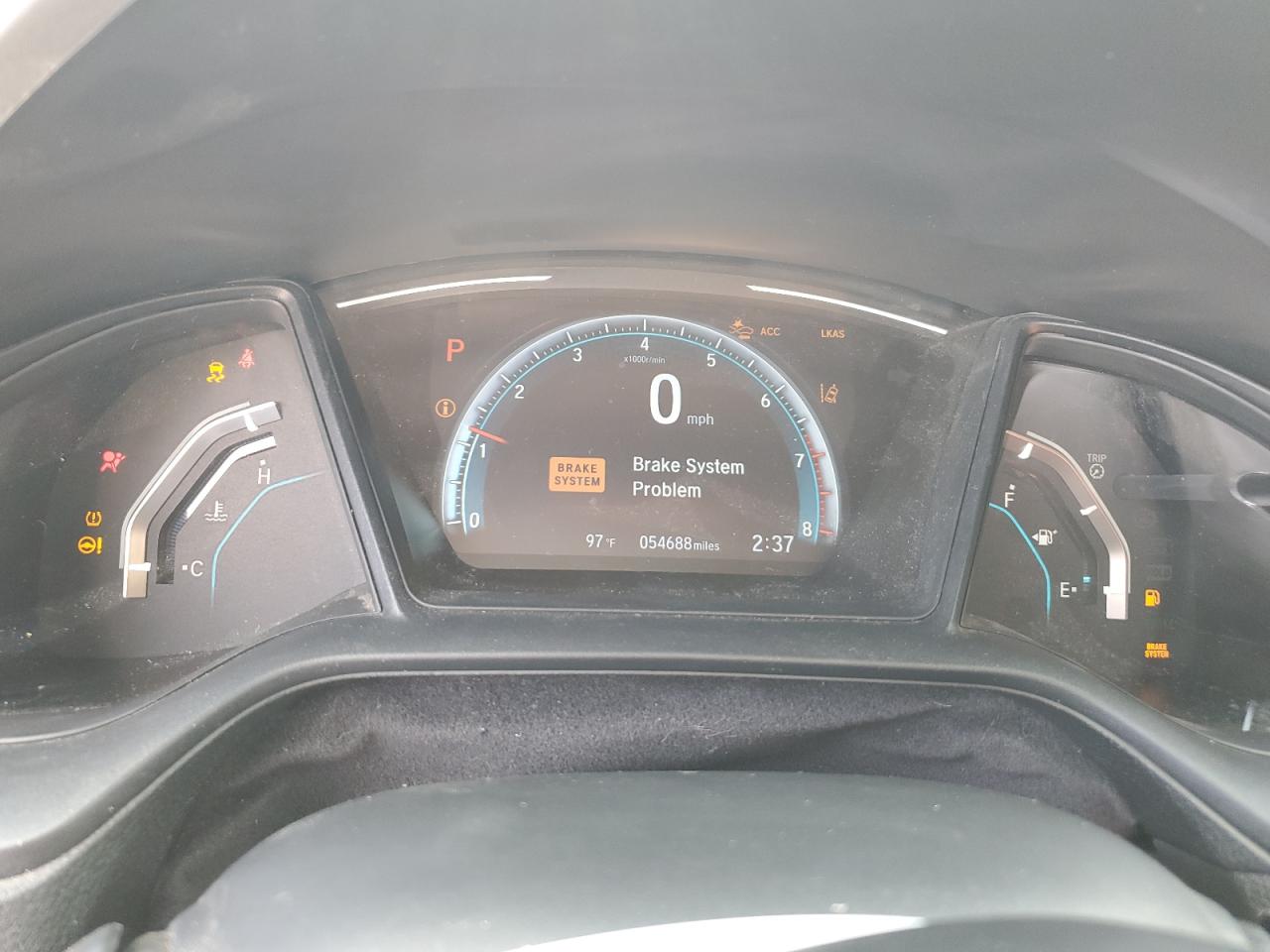 2020 Honda Civic Lx VIN: 2HGFC2F63LH586994 Lot: 81808135