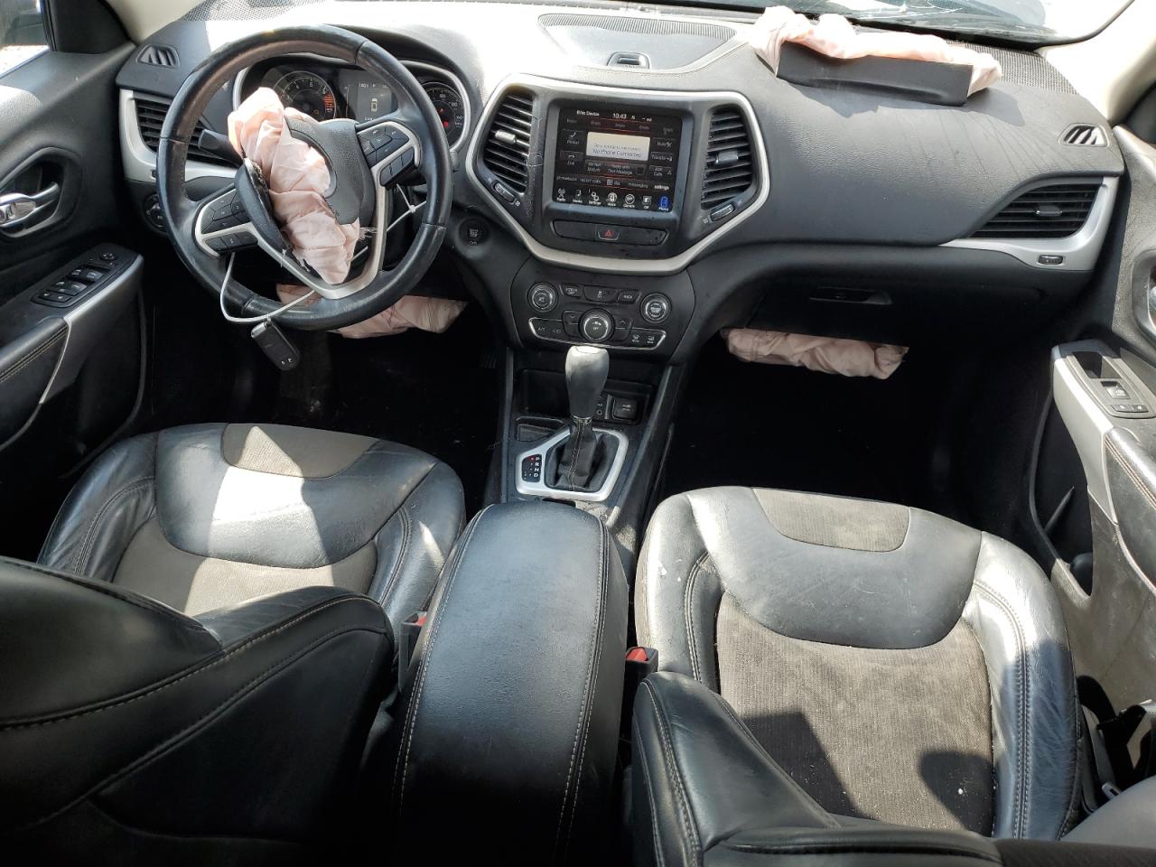 2018 Jeep Cherokee Latitude Plus VIN: 1C4PJLLB0JD584467 Lot: 83855795