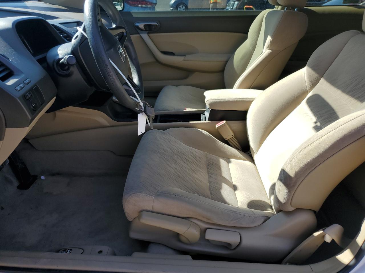 2007 Honda Civic Lx VIN: 2HGFG12687H573653 Lot: 81145995