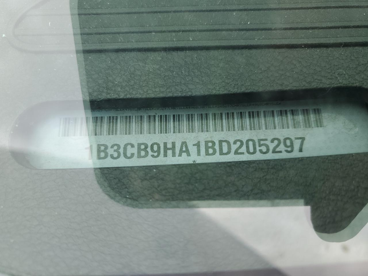 2011 Dodge Caliber Uptown VIN: 1B3CB9HA1BD205297 Lot: 81826285