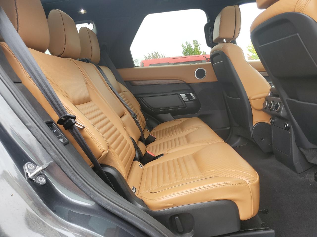 2018 Land Rover Discovery Hse Luxury VIN: SALRT2RV9JA057438 Lot: 80030055