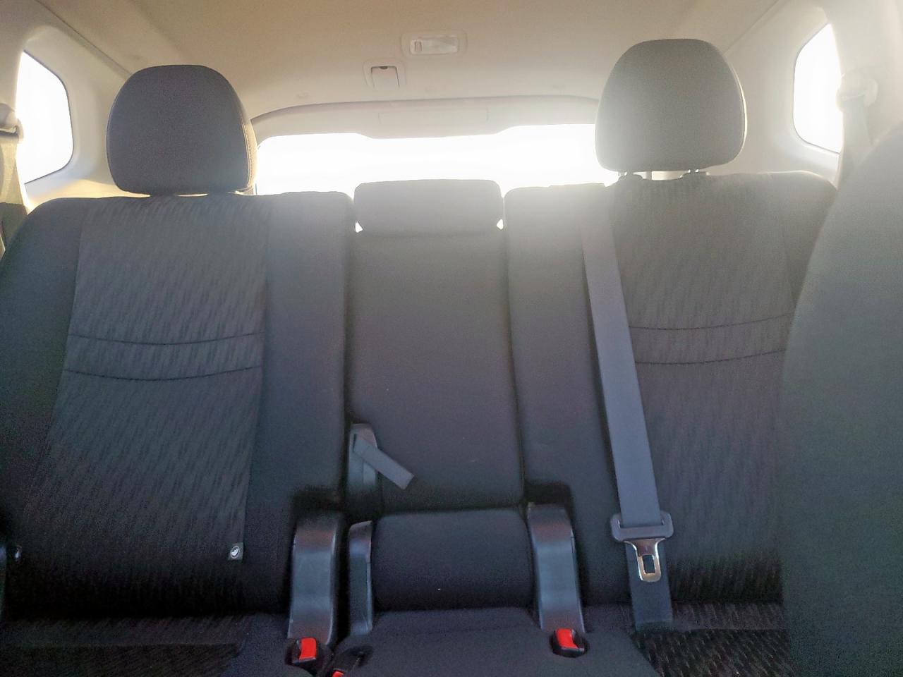 2018 Nissan Rogue S VIN: 5N1AT2MT7JC733234 Lot: 84272785