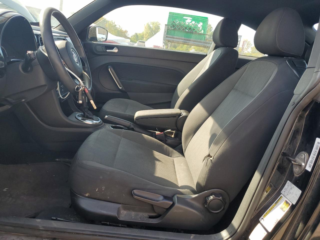 2013 Volkswagen Beetle VIN: 3VWFP7ATXDM644600 Lot: 81469595