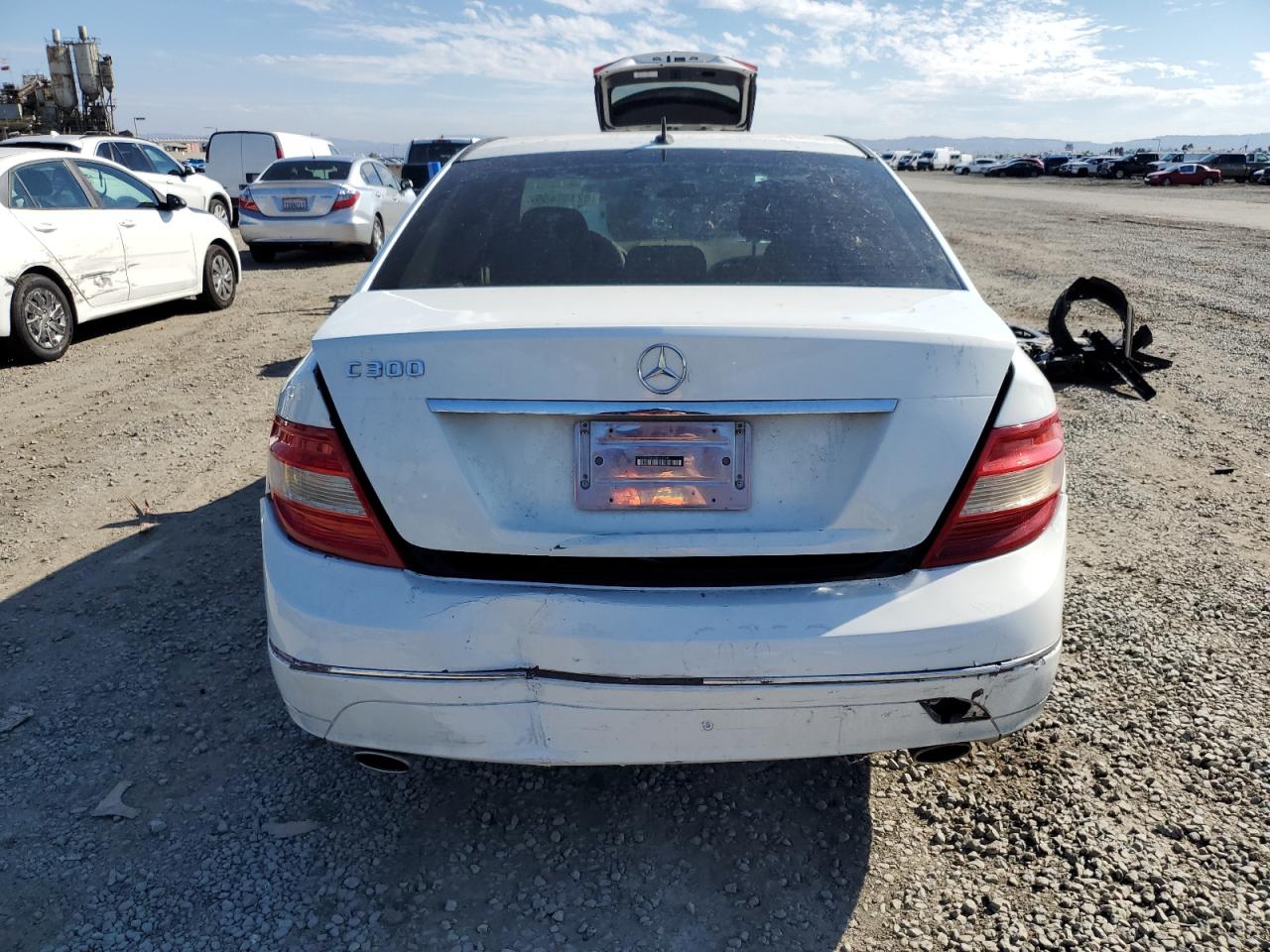 2008 Mercedes-Benz C 300 VIN: WDDGF54X88R017398 Lot: 82137455