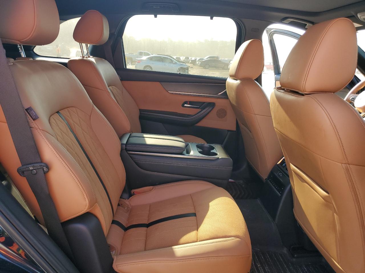 2024 Mazda Cx-90 Premium Plus VIN: JM3KKEHCXR1127657 Lot: 81380625