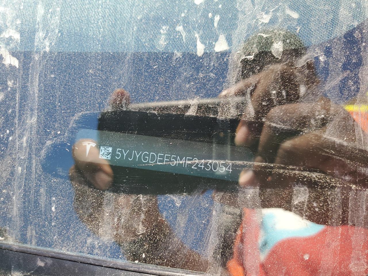 2021 Tesla Model Y VIN: 5YJYGDEF5MF243054 Lot: 82172005