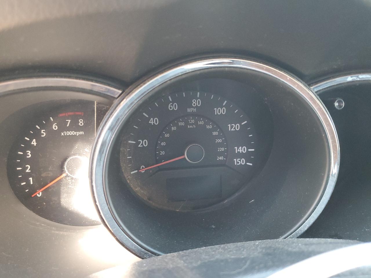 2011 Kia Sorento Base VIN: 5XYKTDA12BG113329 Lot: 80909905