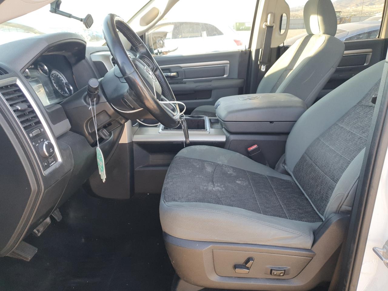 2015 Ram 1500 Slt VIN: 1C6RR6LT2FS669249 Lot: 83805085