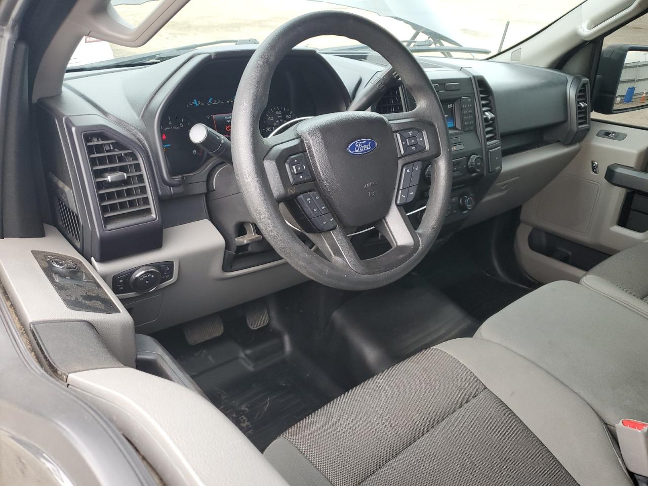 2017 Ford F150 VIN: 1FTMF1C82HKD54965 Lot: 80659585