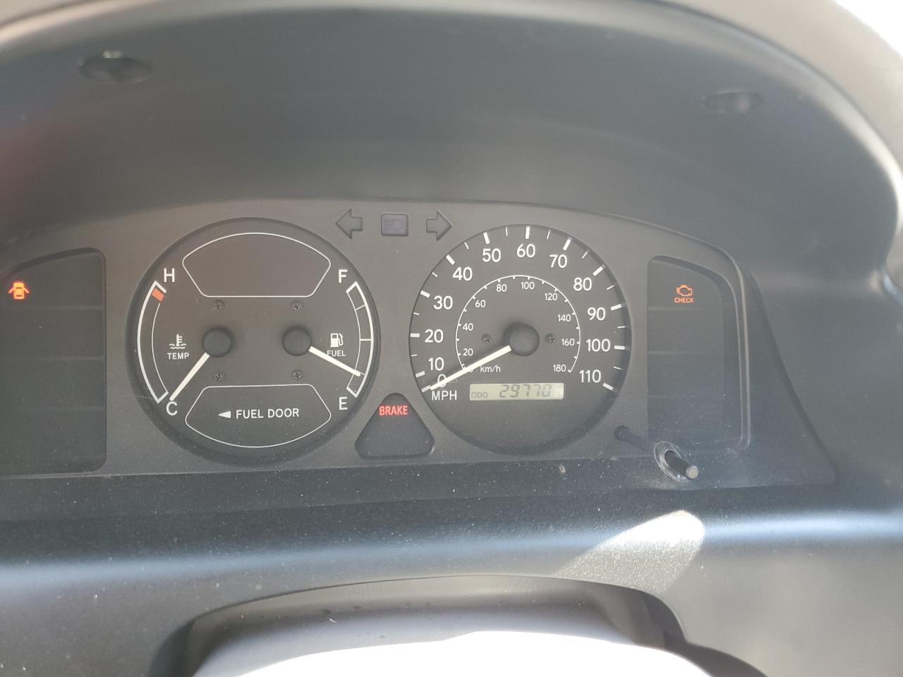 2002 Chevrolet Geo Prizm Base VIN: 1Y1SK52842Z408689 Lot: 80474435