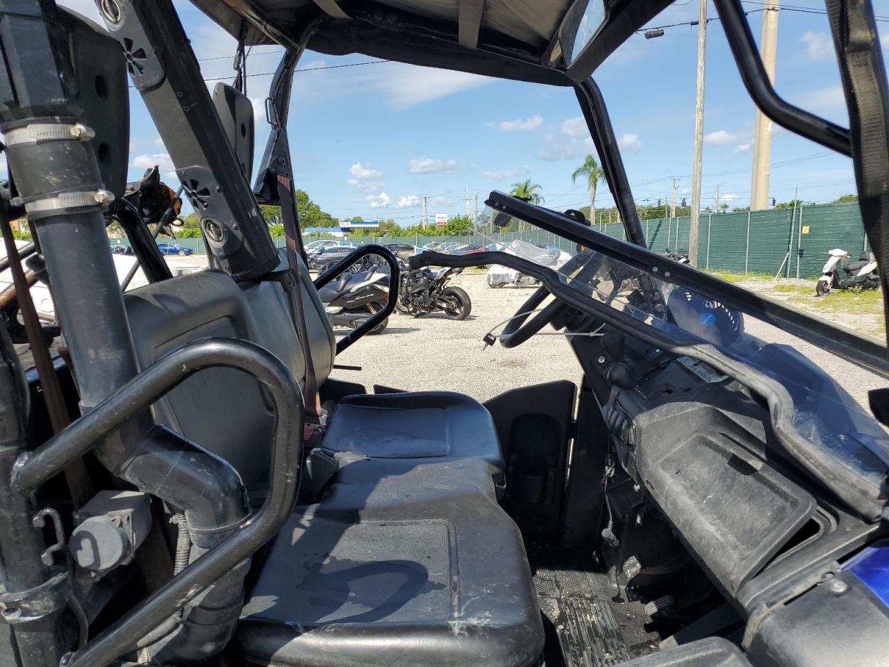 2017 Honda Sxs700 M2 VIN: 1HFVE02N7H4301391 Lot: 80204605