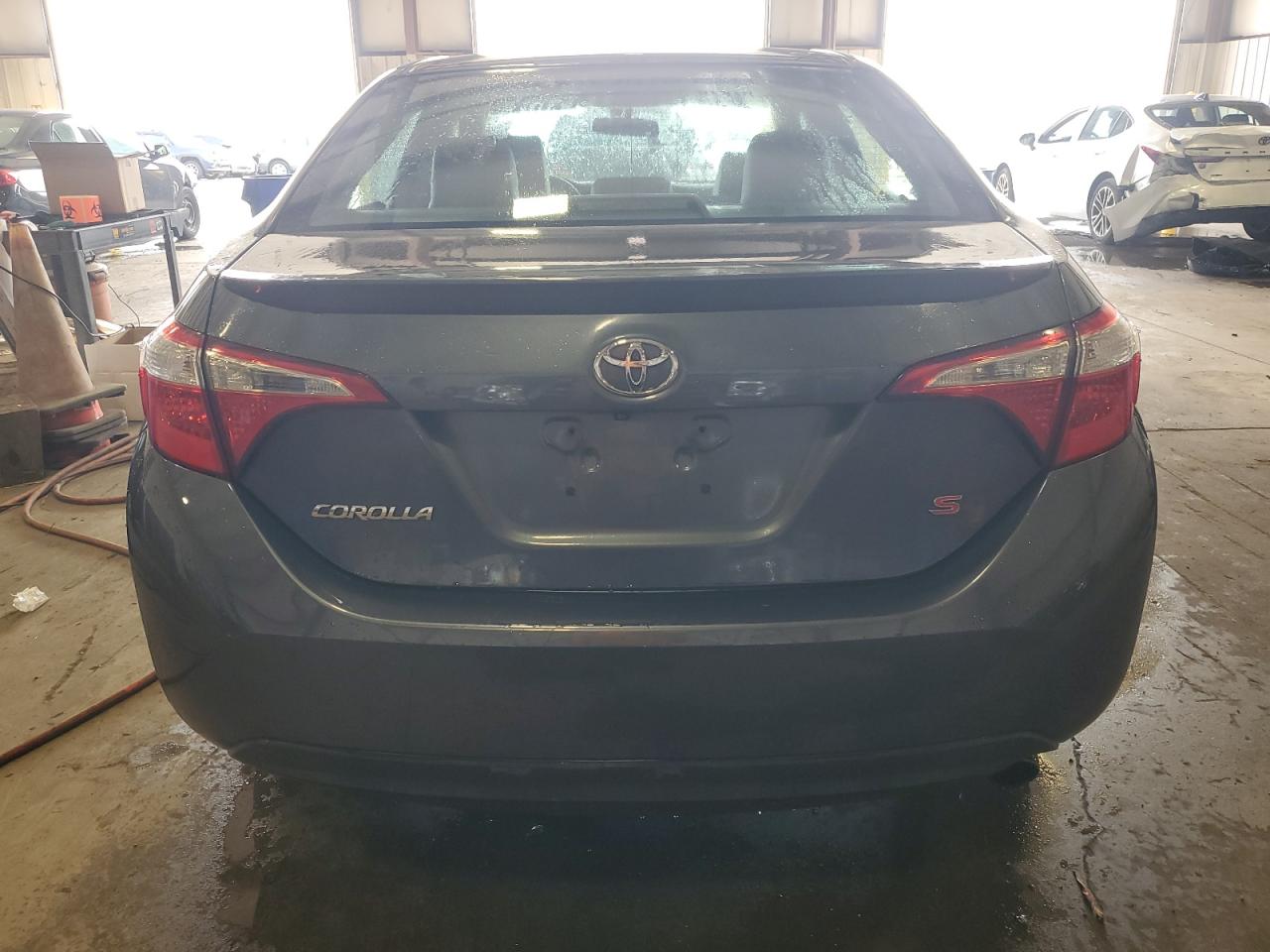 2015 Toyota Corolla L VIN: 5YFBURHE0FP303778 Lot: 84815515