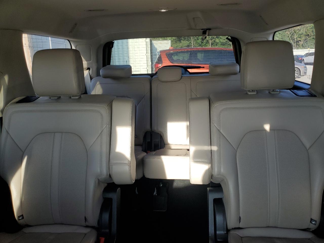 2024 Ford Expedition Limited VIN: 1FMJU2A83REA53893 Lot: 83930855