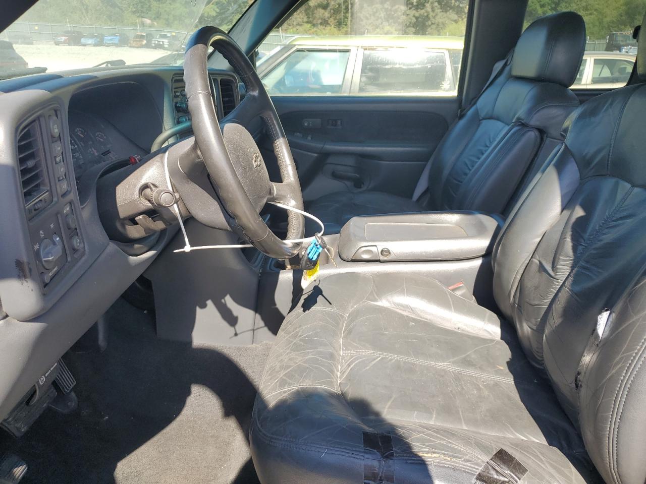 2000 Chevrolet Silverado K1500 VIN: 1GCEK19T1YE107916 Lot: 84368235